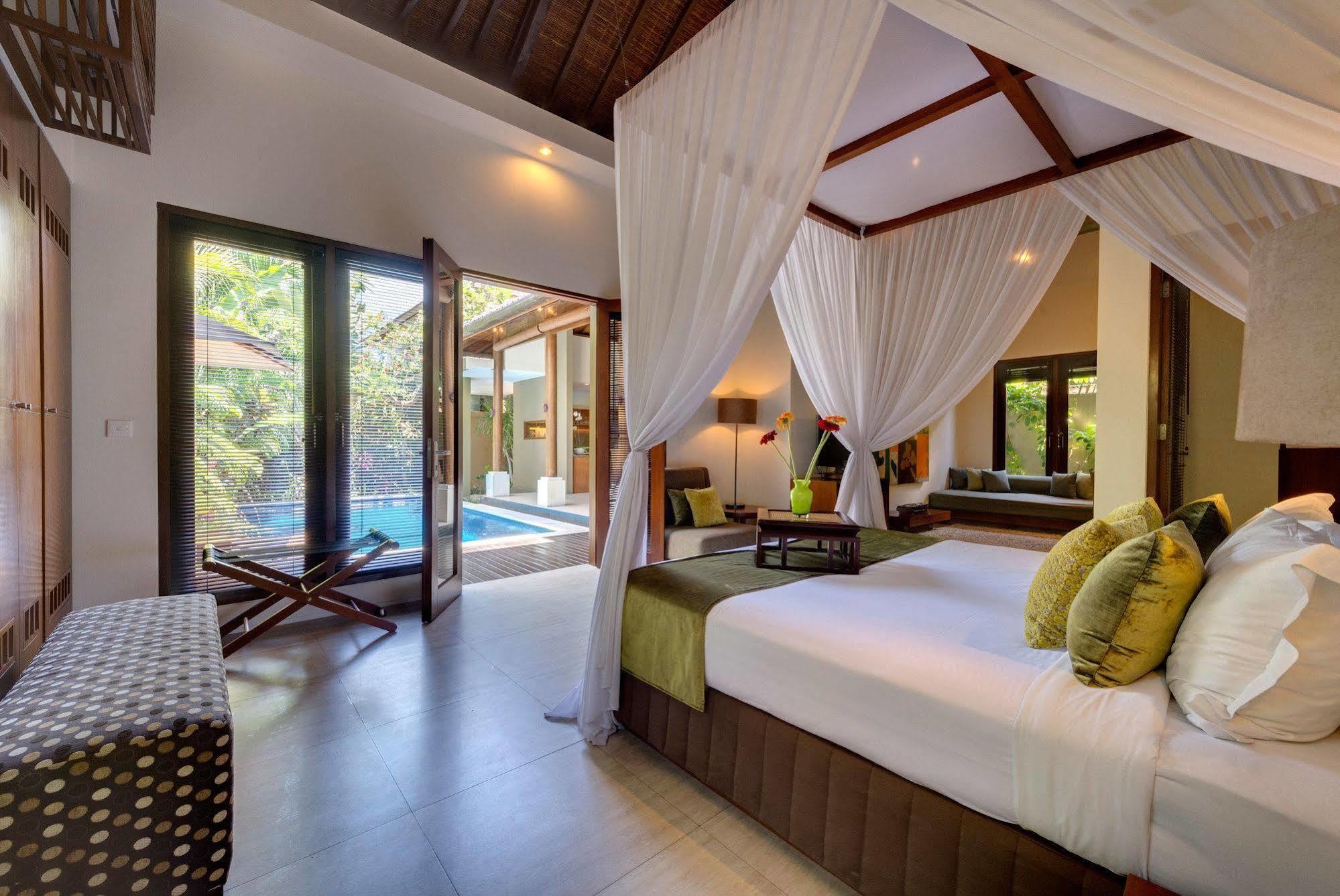 Lakshmi Villas Seminyak Buitenkant foto