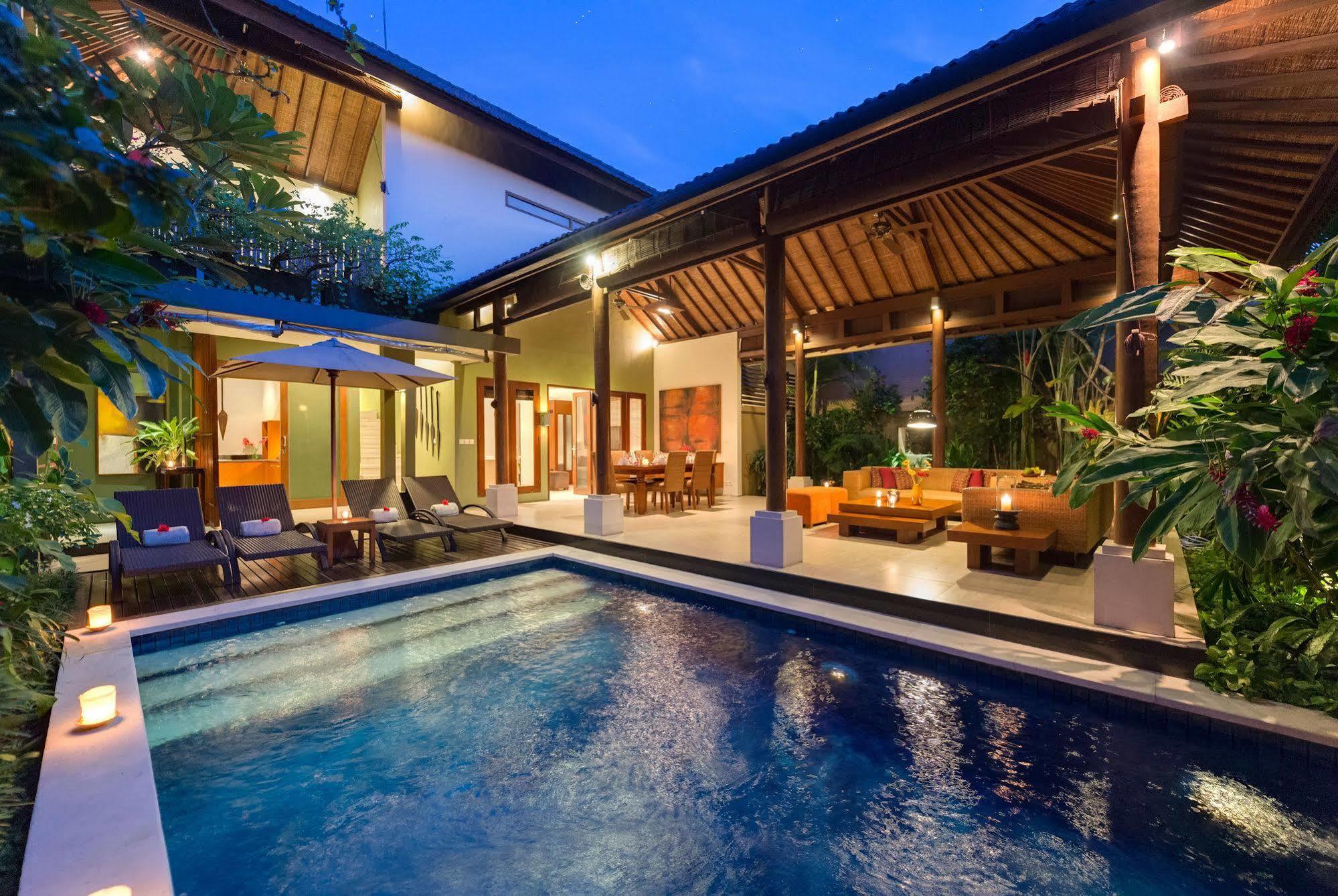 Lakshmi Villas Seminyak Buitenkant foto
