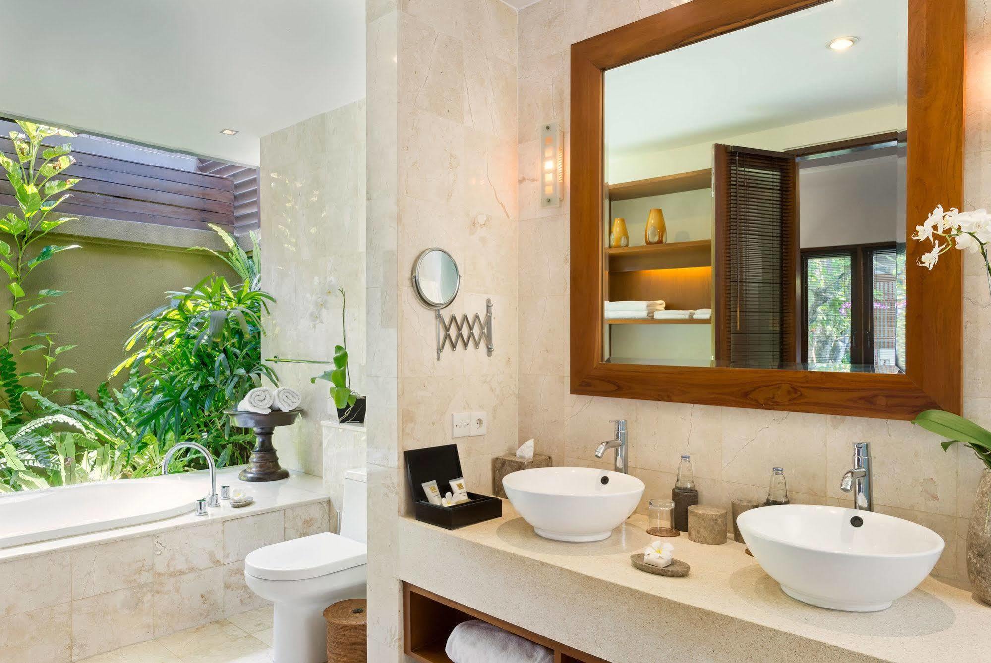 Lakshmi Villas Seminyak Buitenkant foto
