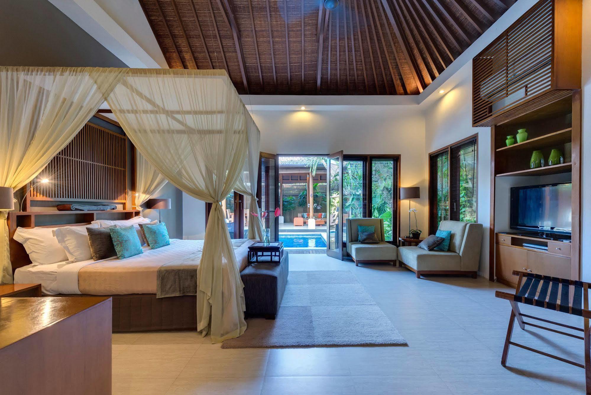 Lakshmi Villas Seminyak Buitenkant foto