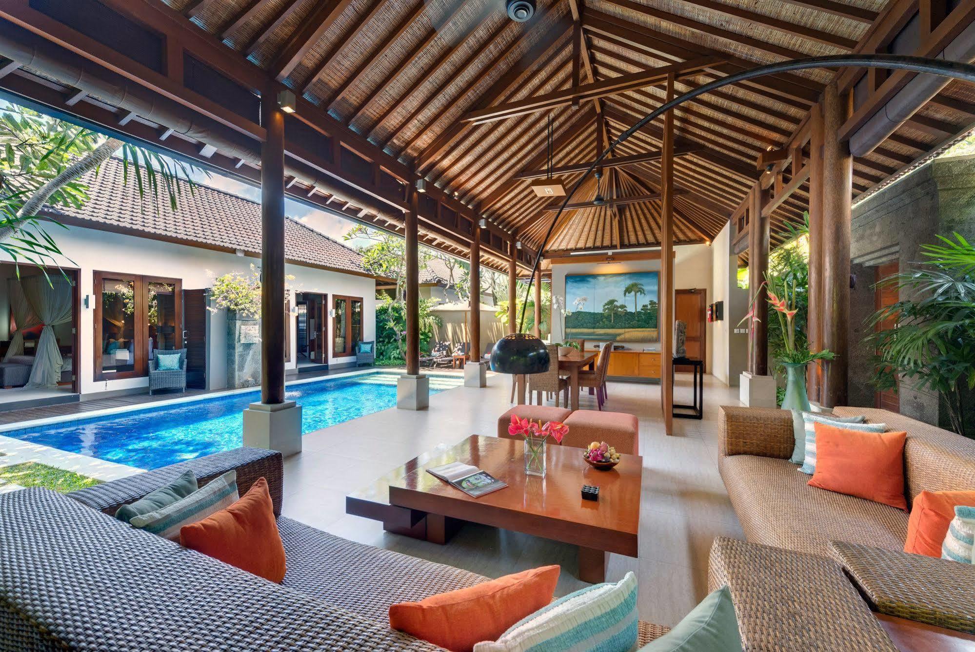 Lakshmi Villas Seminyak Buitenkant foto